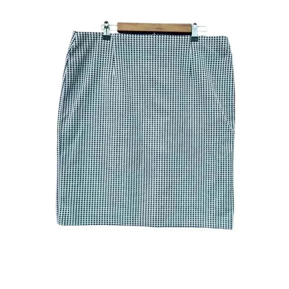 Nine West Size XL Black White Kneelength Skirt With Lining Checked *Read - Picture 1 of 15
